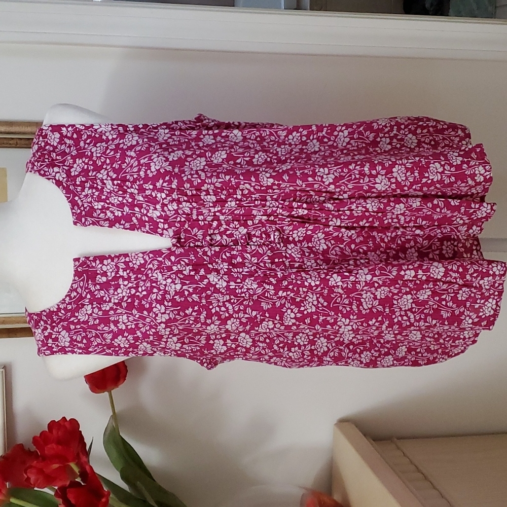 Loft sleeveless floral print  top